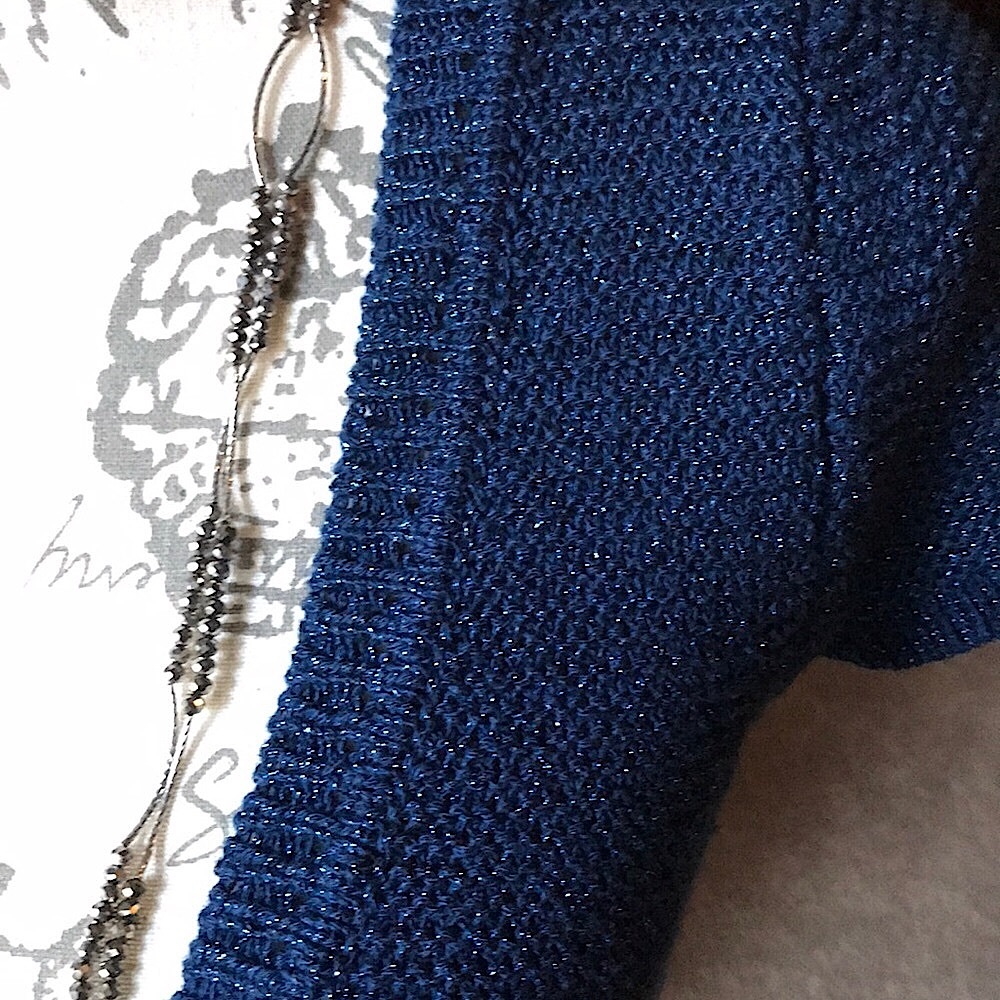 EXPRESS Cropped Short Sleeve Bolero Royal Blue Sweater Top & Necklace Set, M - Picture 10 of 12